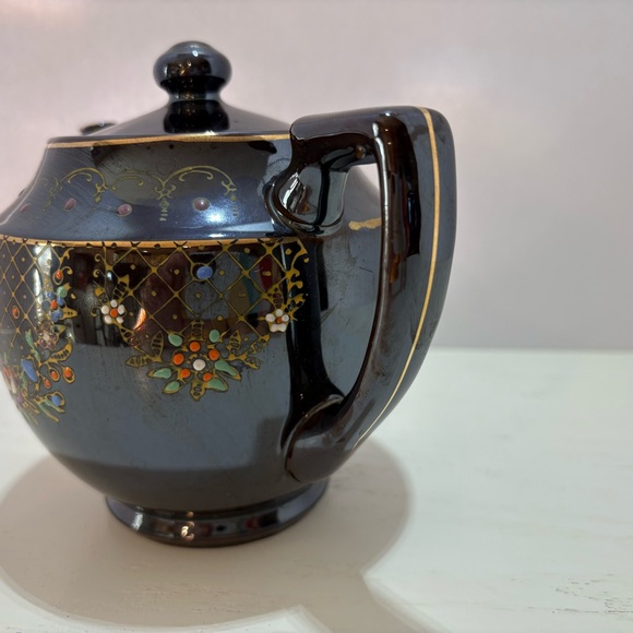 Japanese Moriage “Brown Betty” Teapot‎ Redware Hand Painted Vintage 1940s -50s - Picture 4 of 11
